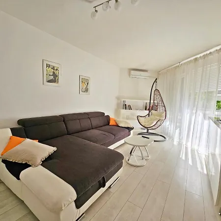 Baul Apartment *